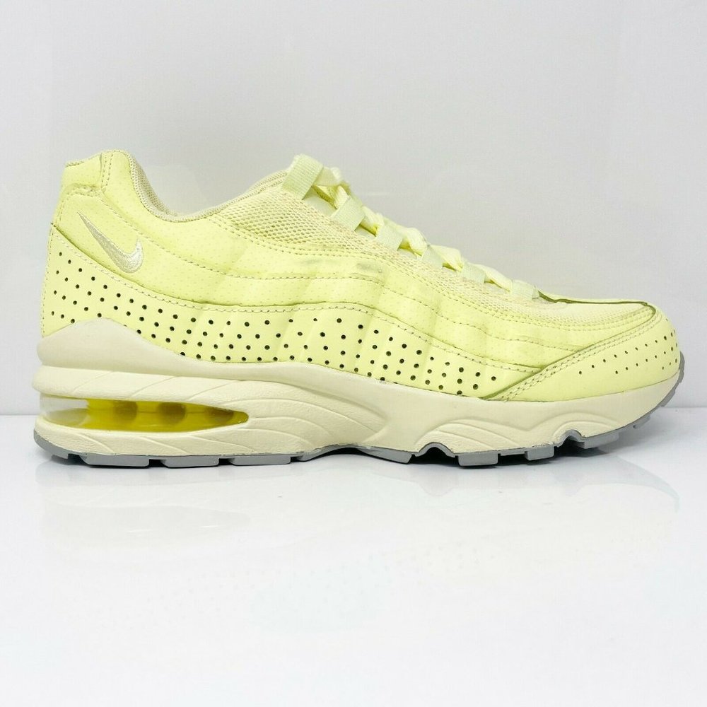 Nike Boys Air Max 95 SE AJ1899-800 Yellow Running Shoes Sneakers Size 5.5Y